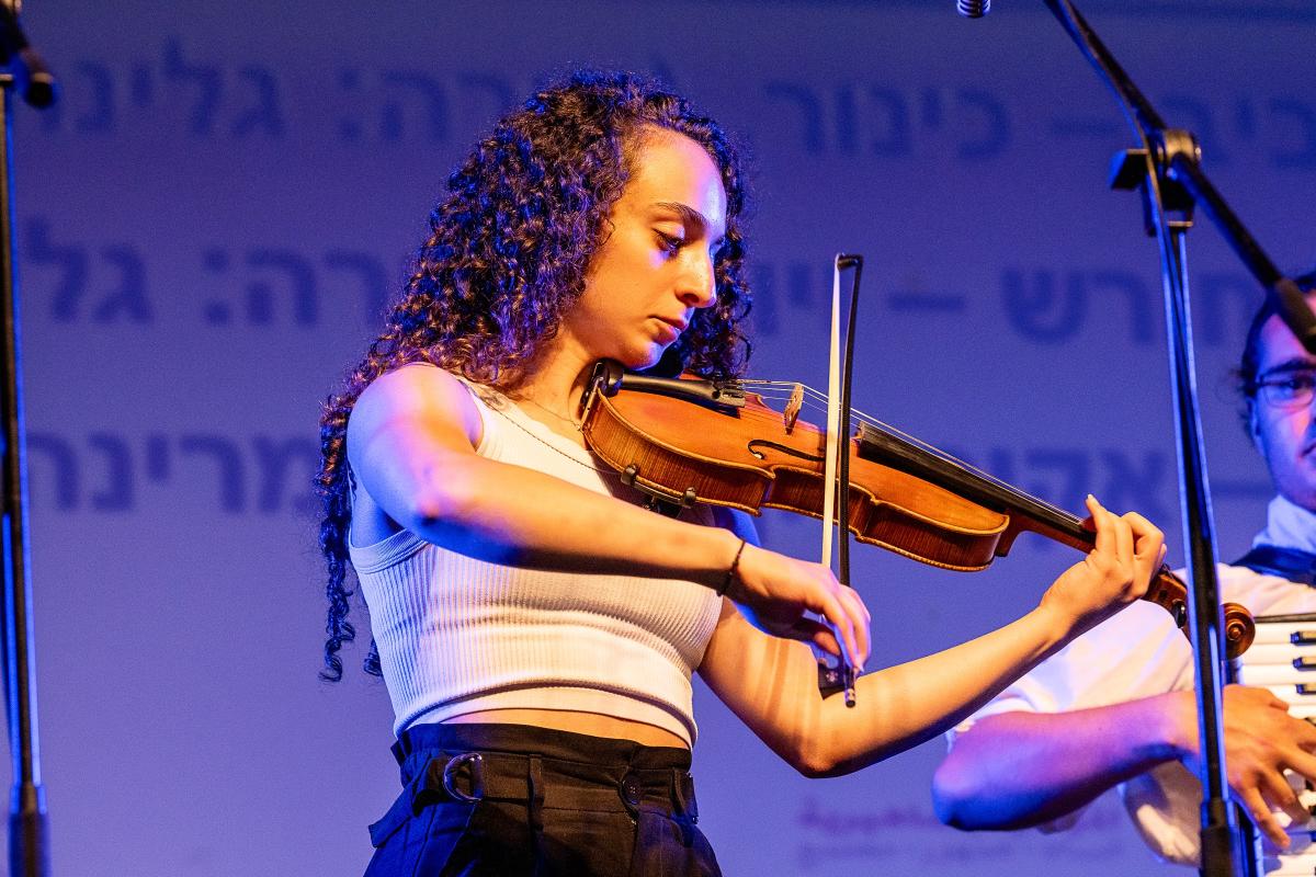 אנסטסיה 30 דקות